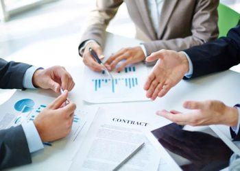 How Blockchain Innovation Solves Trust Issues in Traditional Industries