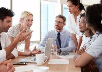 How Does Globalization Influence Corporate Innovation Strategies and Models?