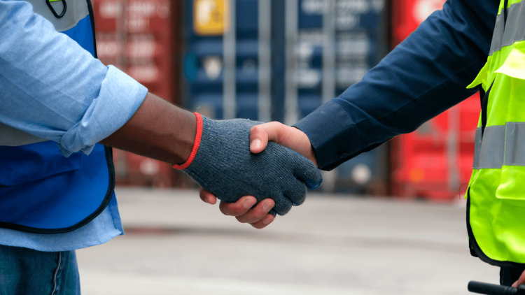 How Blockchain Can Enhance Transparency and Efficiency in Supply Chain Management