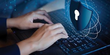 How Blockchain Technology Solves Security Vulnerabilities and Trust Issues in the Supply Chain